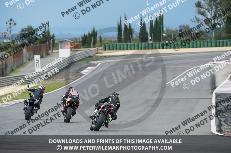 cadwell no limits trackday;cadwell park;cadwell park photographs;cadwell trackday photographs;enduro digital images;event digital images;eventdigitalimages;monteblanco trackday photographs;no limits trackdays;peter wileman photography;racing digital images;trackday digital images;trackday photos
